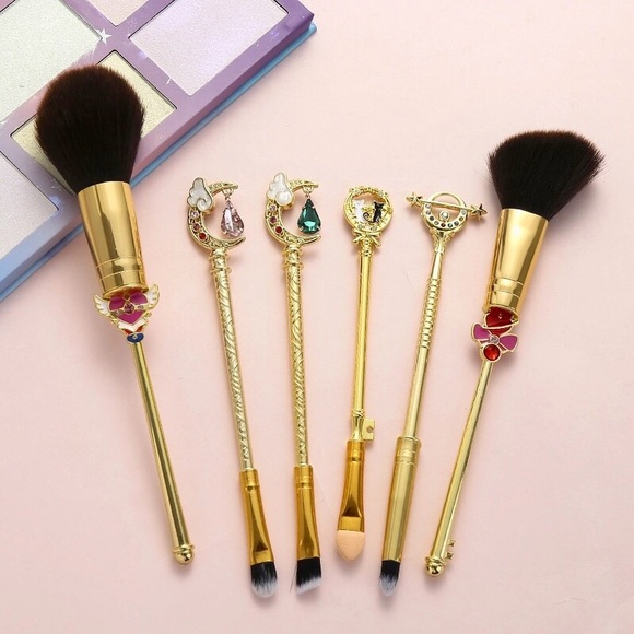 Sailormade Other - SET ~ Salior Moon style Make up Brushes